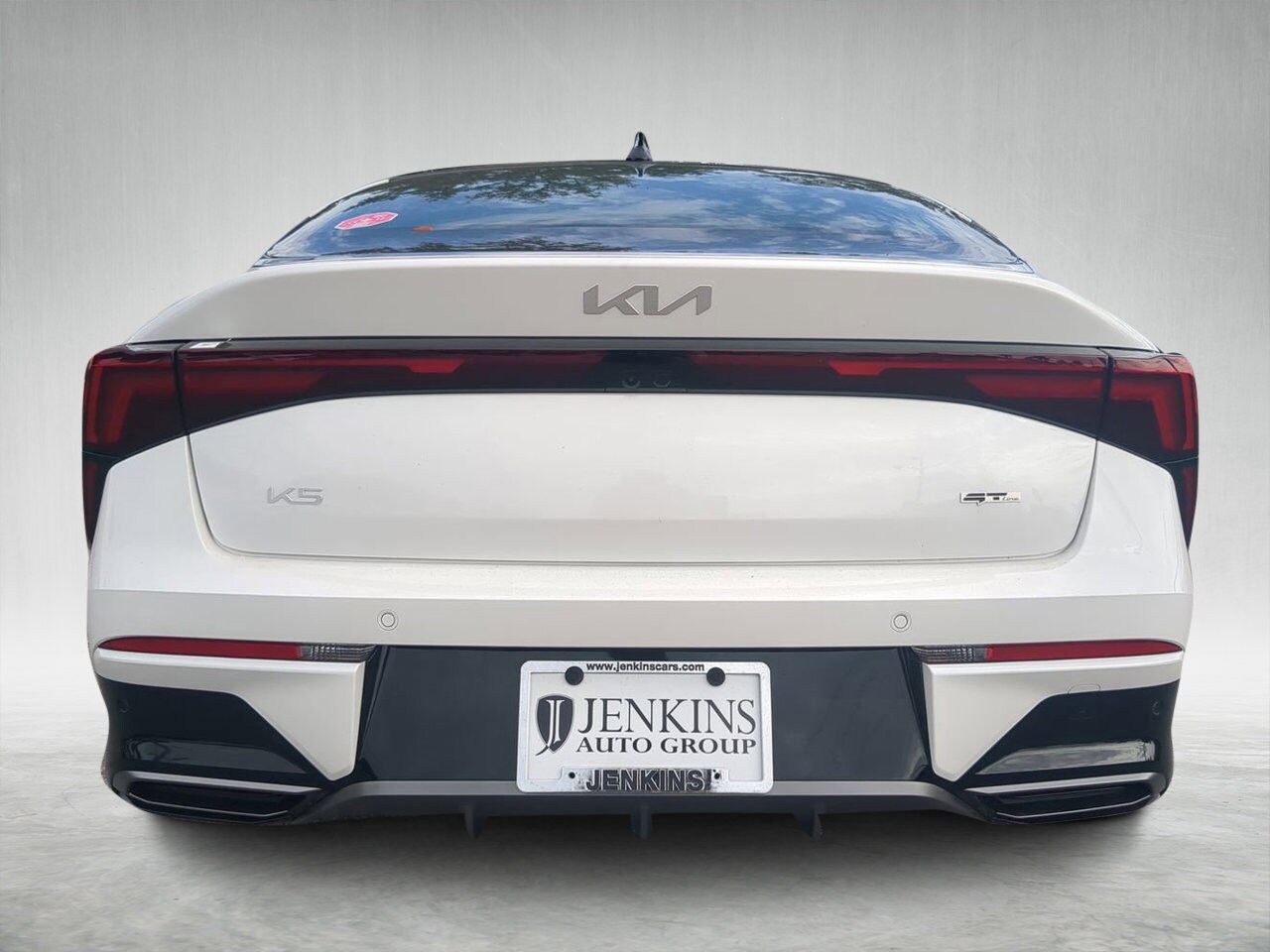 2025 Kia K5 GT-Line photo 4