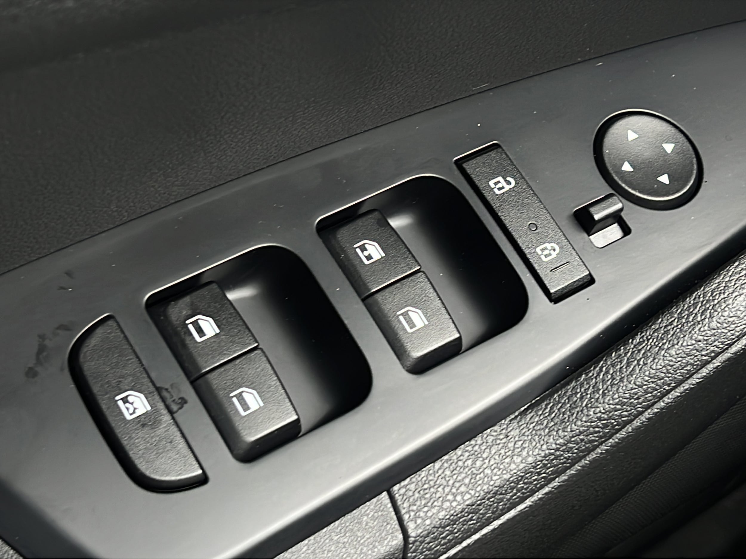 2025 Kia Sportage LX Hybrid - Photo 26