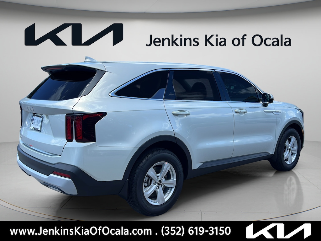 New 2026 Kia Sorento LX SUV