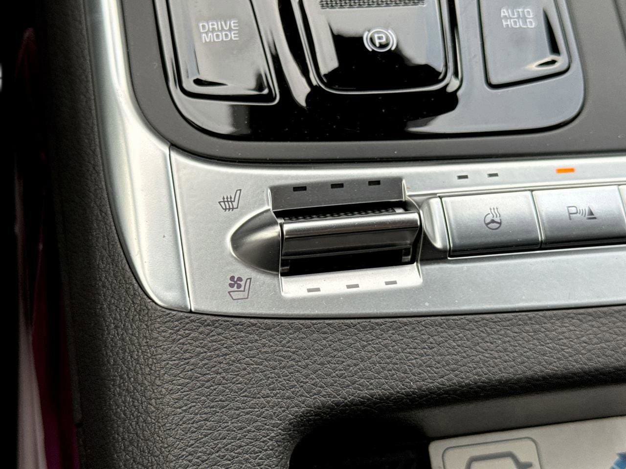 2025 Kia Carnival SX Prestige - Photo 33