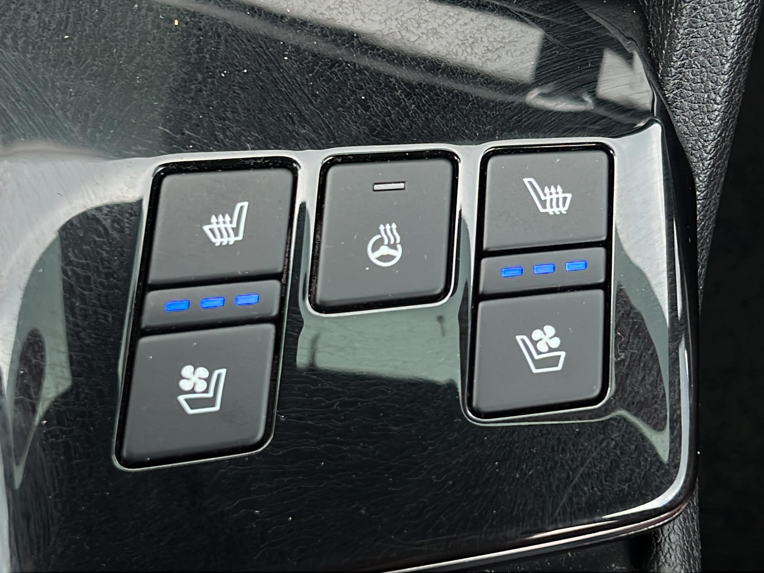 2025 Kia Sportage SX Prestige - Photo 29