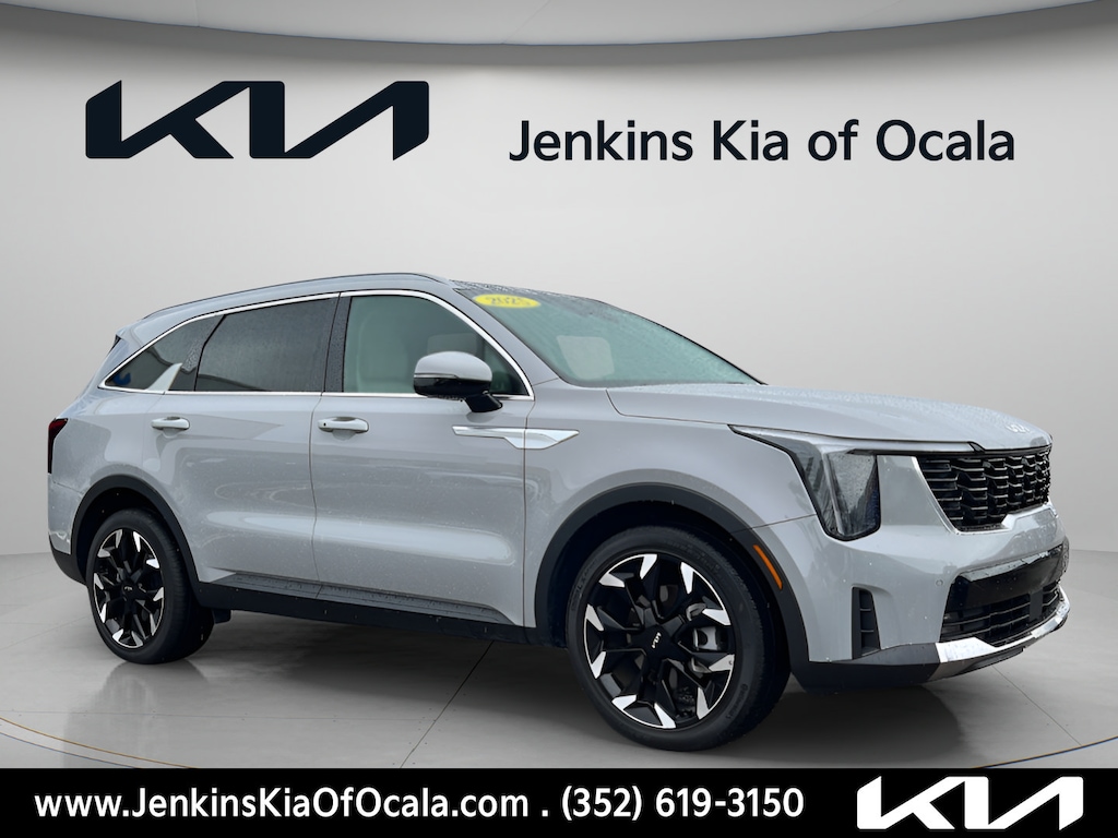 Used 2025 Kia Sorento EX SUV