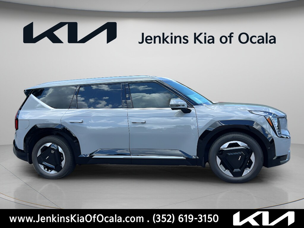 New 2026 Kia EV9 Land SUV