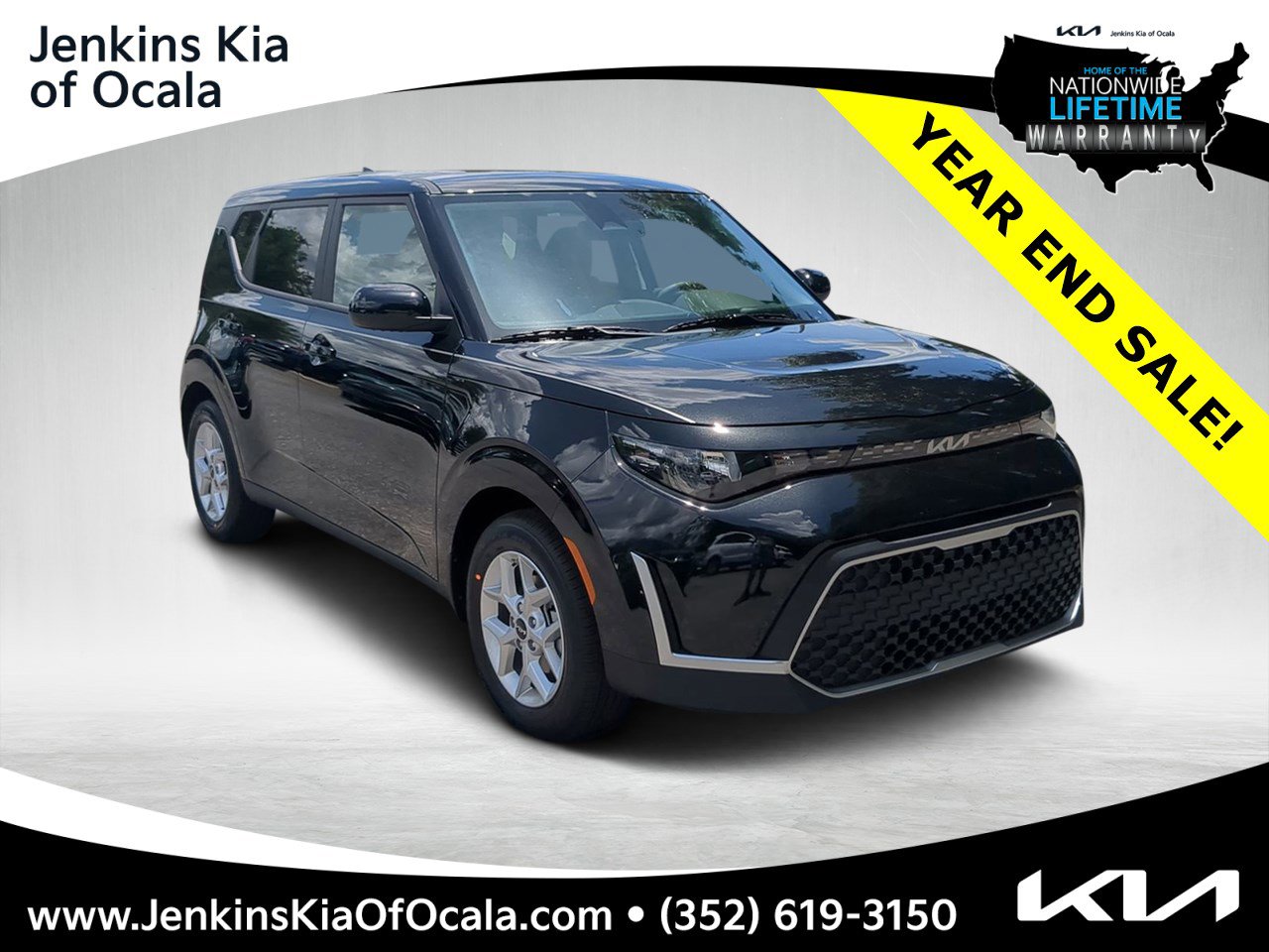 2025 Kia Soul LX's photo