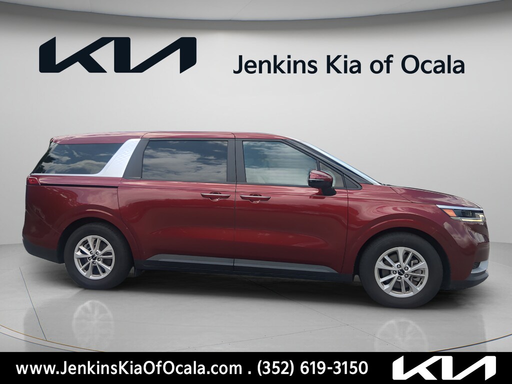 Certified 2024 Kia Carnival LX MPV