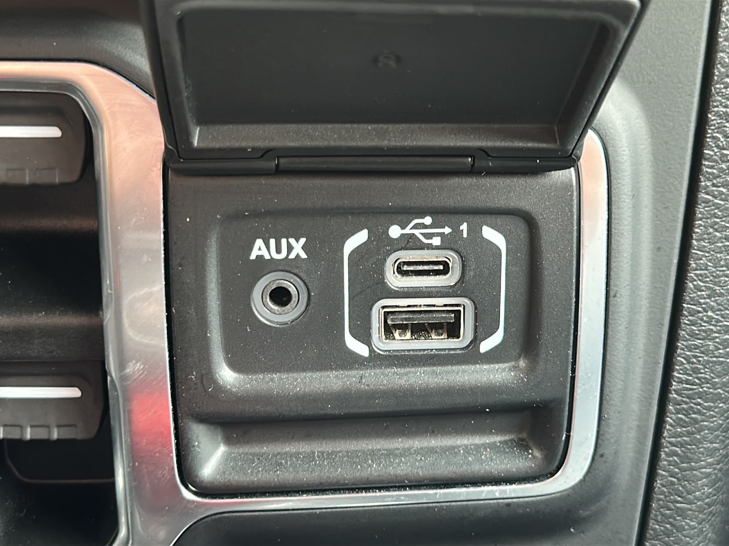 2021 Jeep Wrangler Unlimited Sahara - Photo 21
