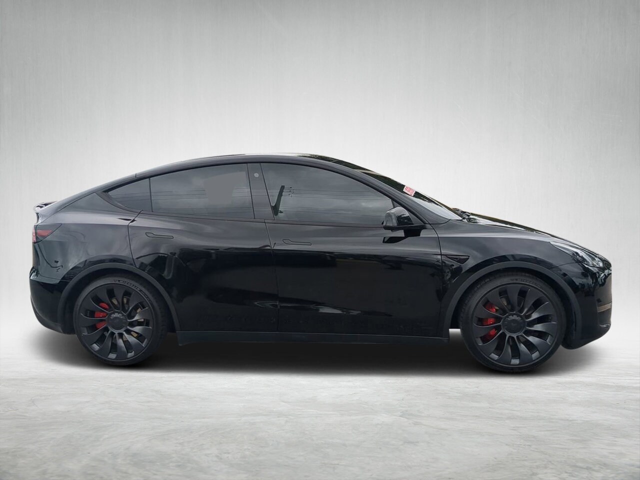 2023 Tesla Model Y Performance photo 2