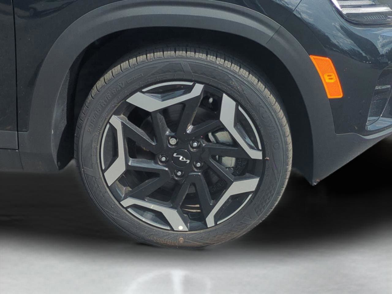 2025 Kia Seltos SX - Photo 15