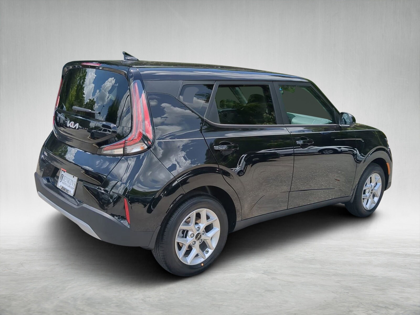 2025 Kia Soul LX photo 3