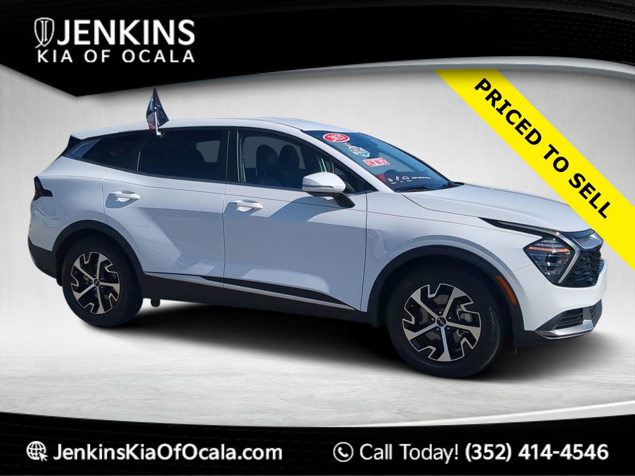 2025 Kia Sportage EX's photo