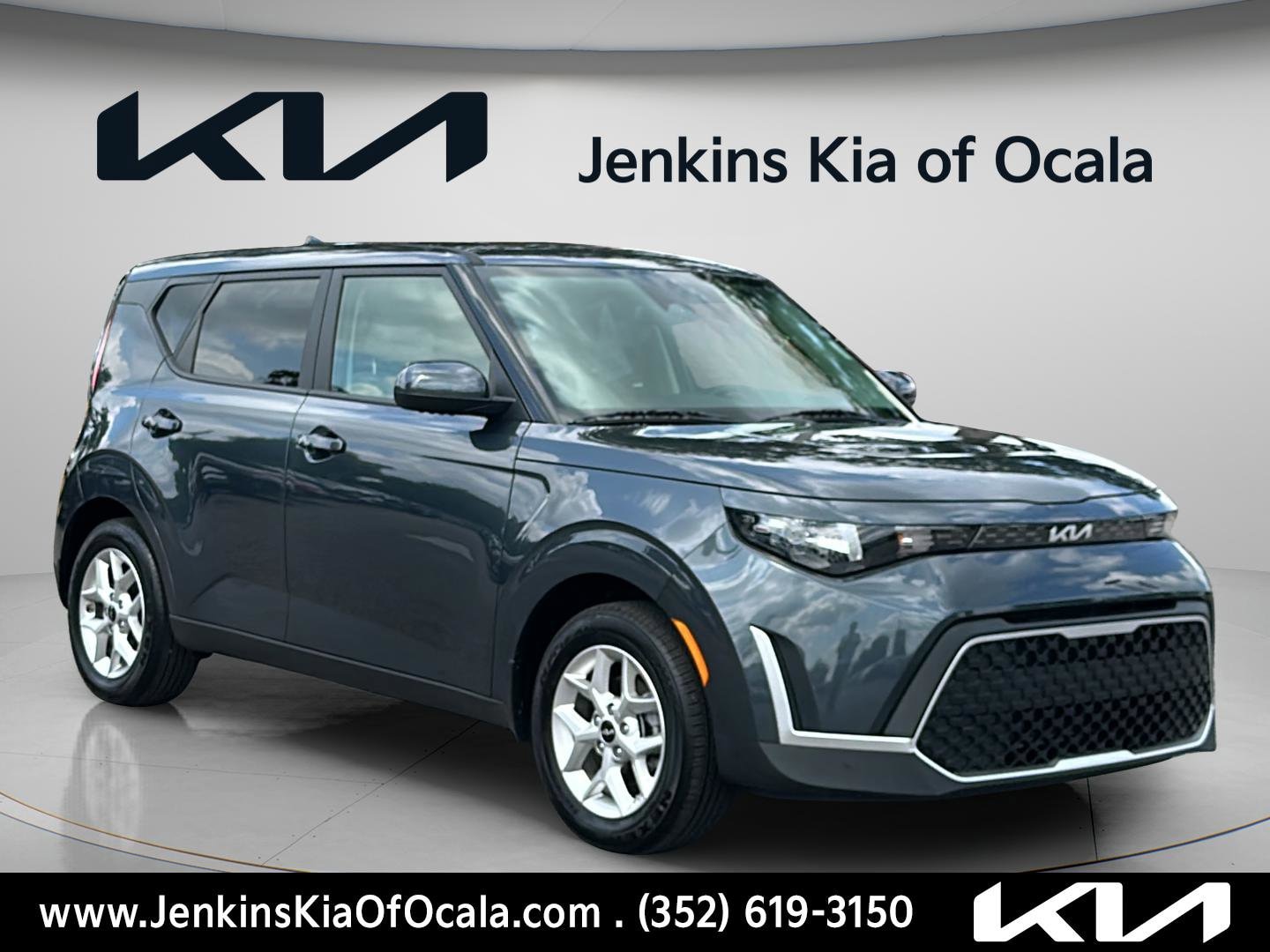 2025 Kia Soul 2.0L LX IVT's photo