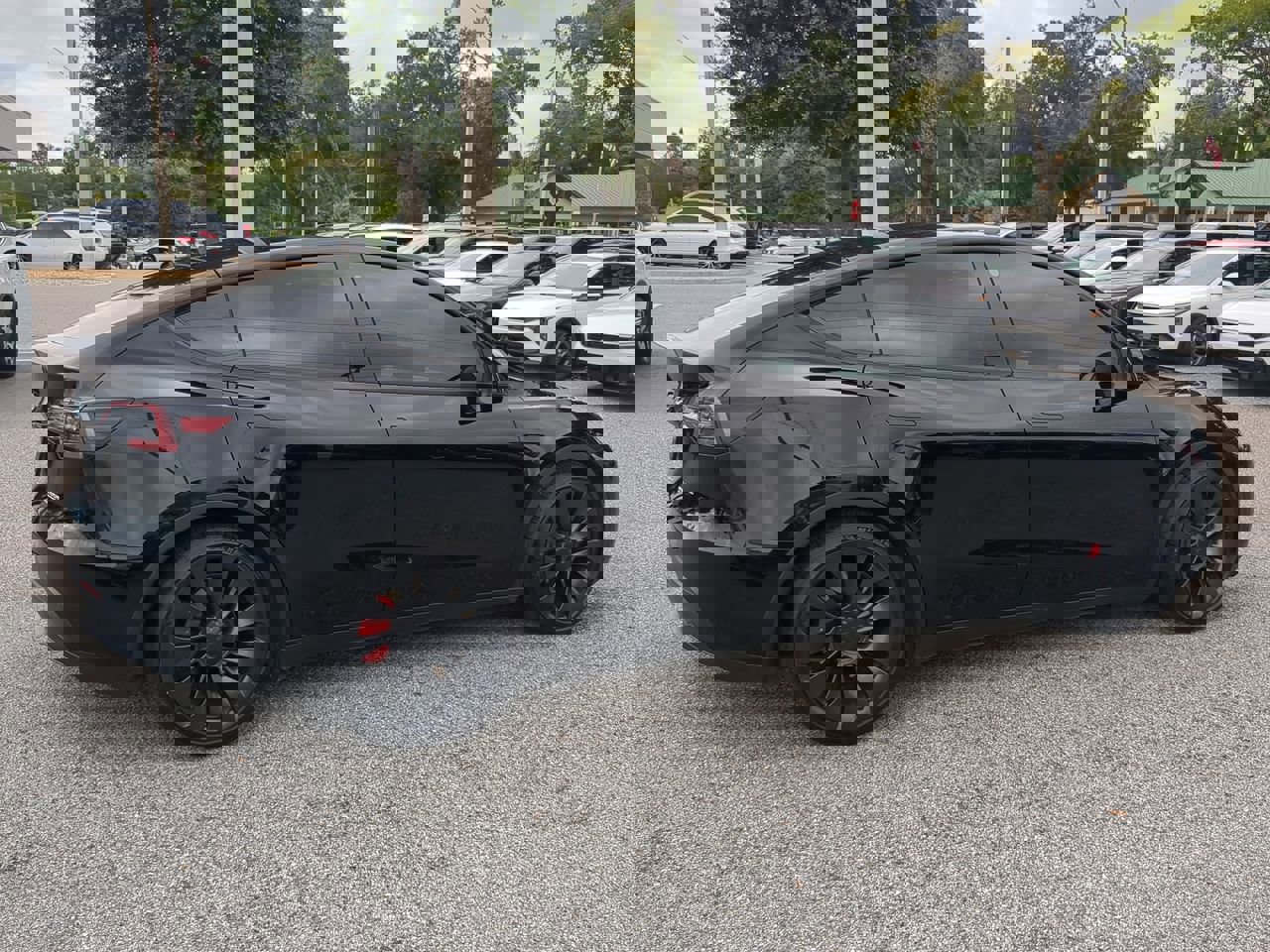 2023 Tesla Model Y Performance photo 4