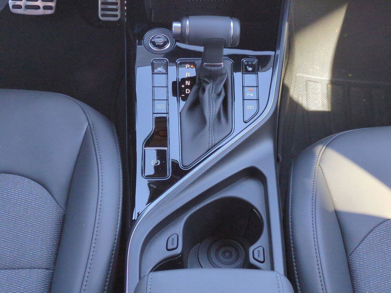 2025 Kia Niro EX Touring - Photo 25