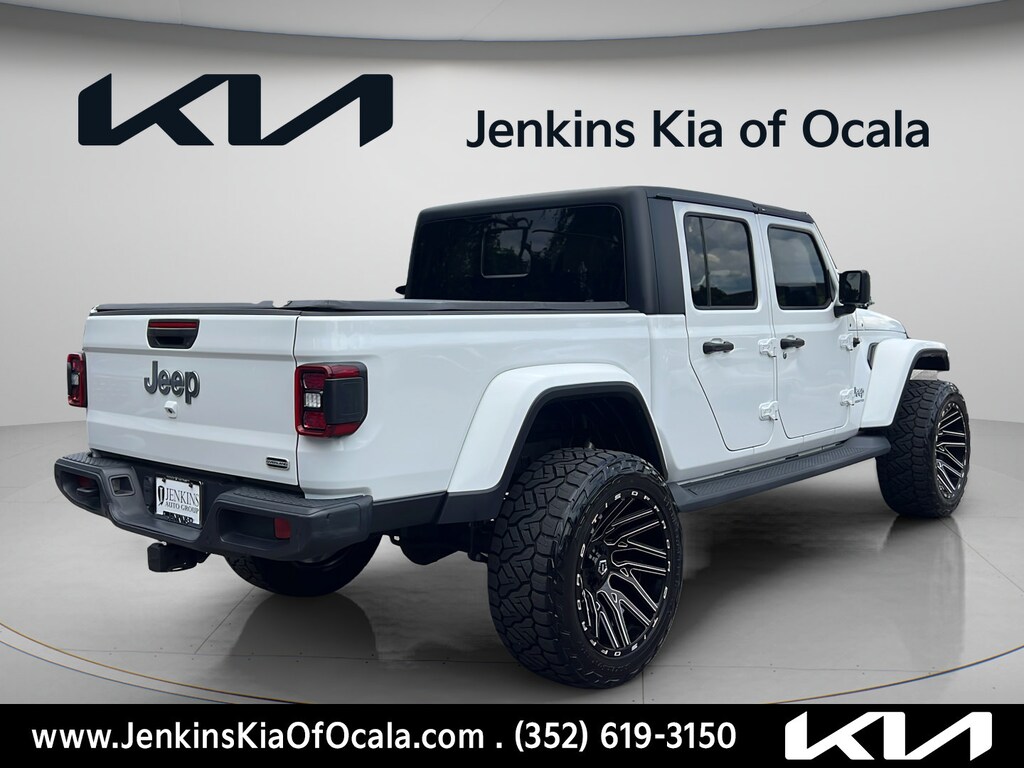 Used 2020 Jeep Gladiator Overland Truck Crew Cab