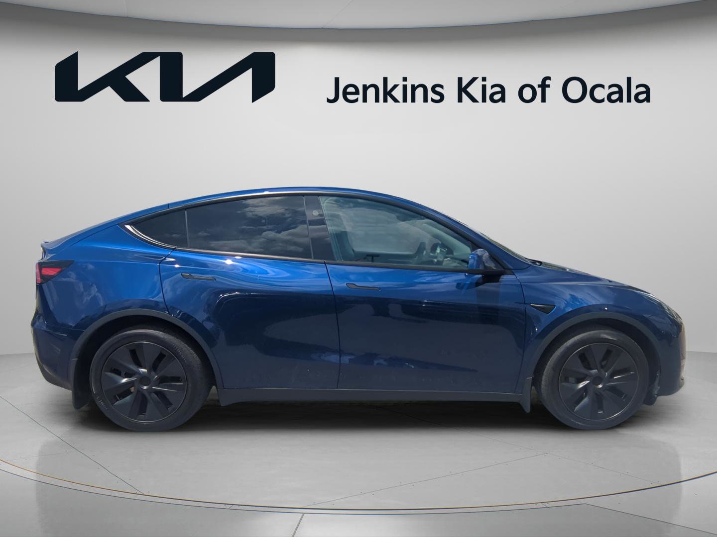 Used 2024 Tesla Model Y Long Range with VIN 7SAYGAEE0RF212441 for sale in Ocala, FL