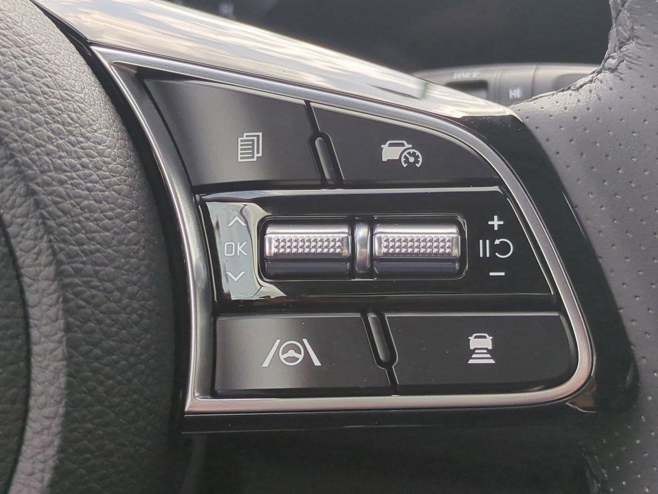 2025 Kia Seltos SX - Photo 35