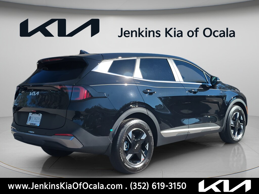 New 2026 Kia Sportage LX SUV