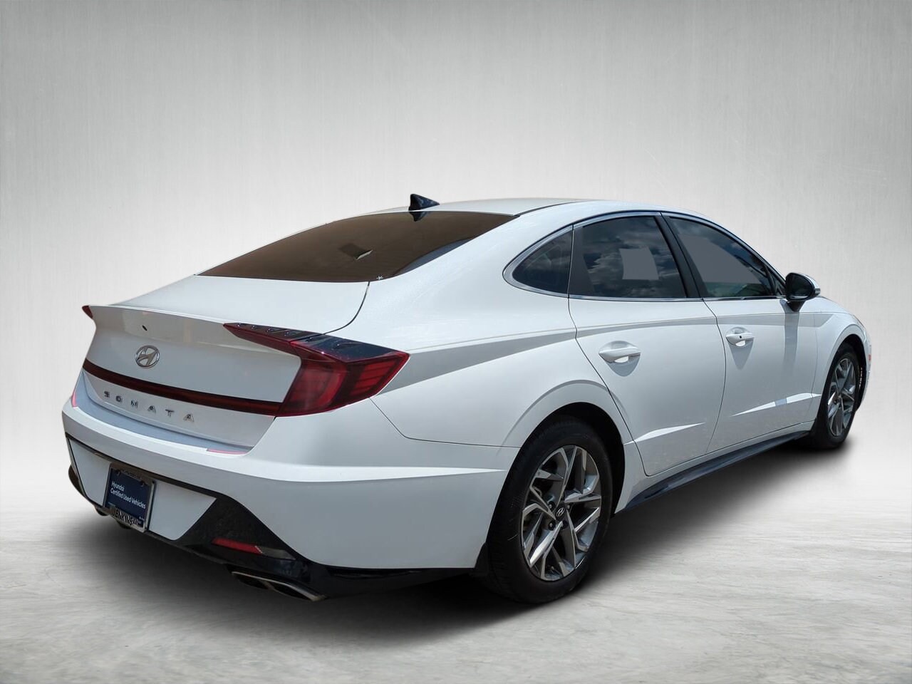 2023 Hyundai Sonata SEL photo 3