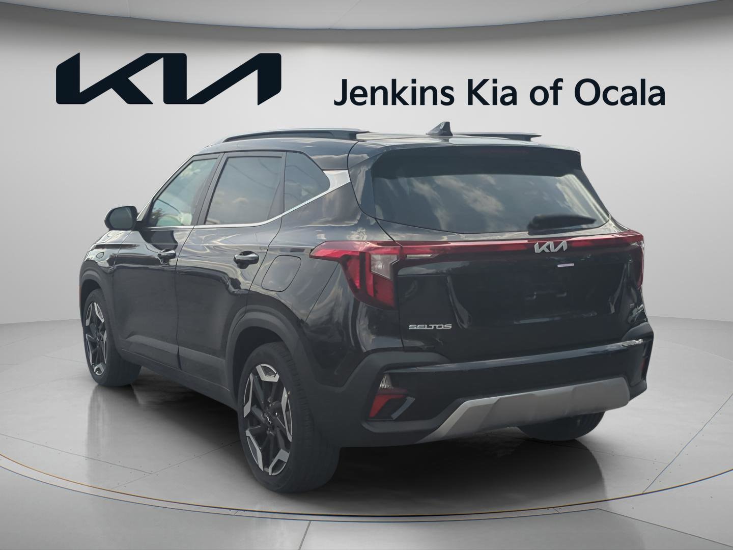 2025 Kia Seltos SX - Photo 6