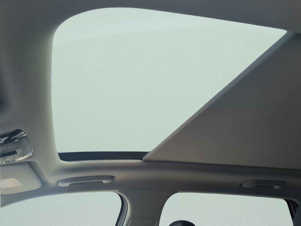 2026 Kia Sorento EX - Photo 25