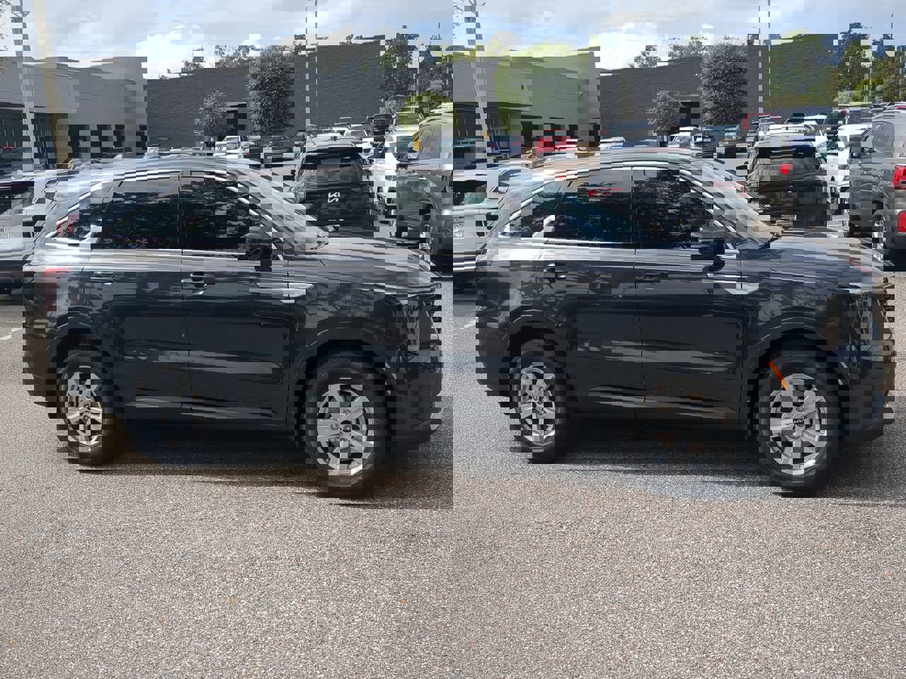 2026 Kia Sorento LX photo 3