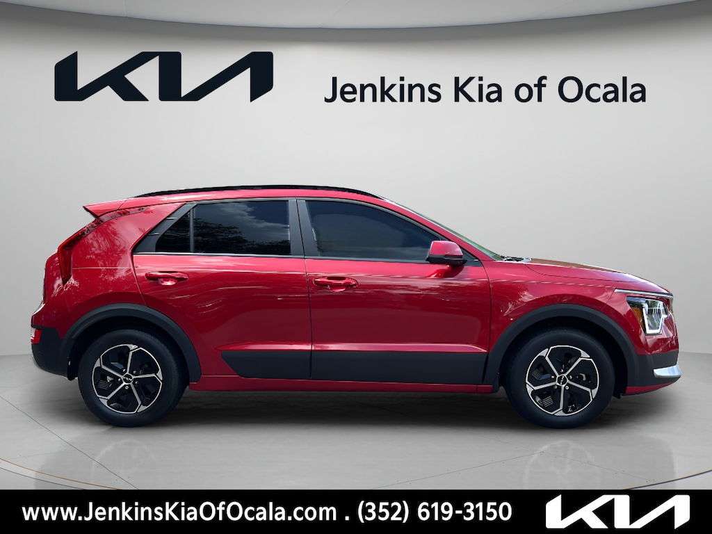 New 2026 Kia Niro LX SUV