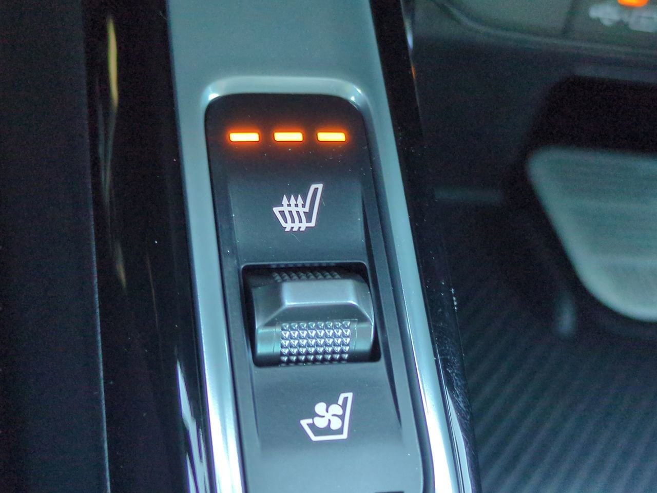 2026 Kia Sorento X-Line SX Prestige - Photo 31