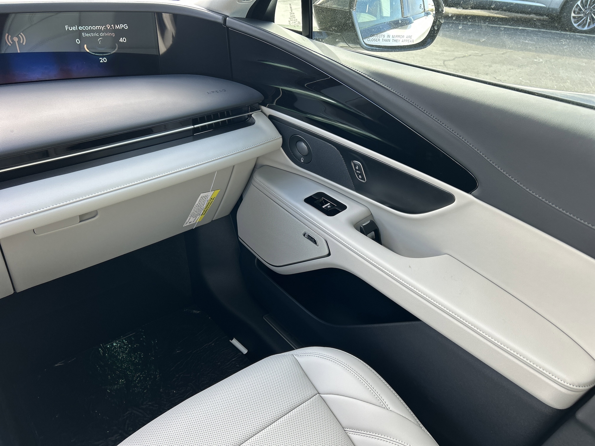 2026 Lincoln Nautilus Premiere - Photo 17