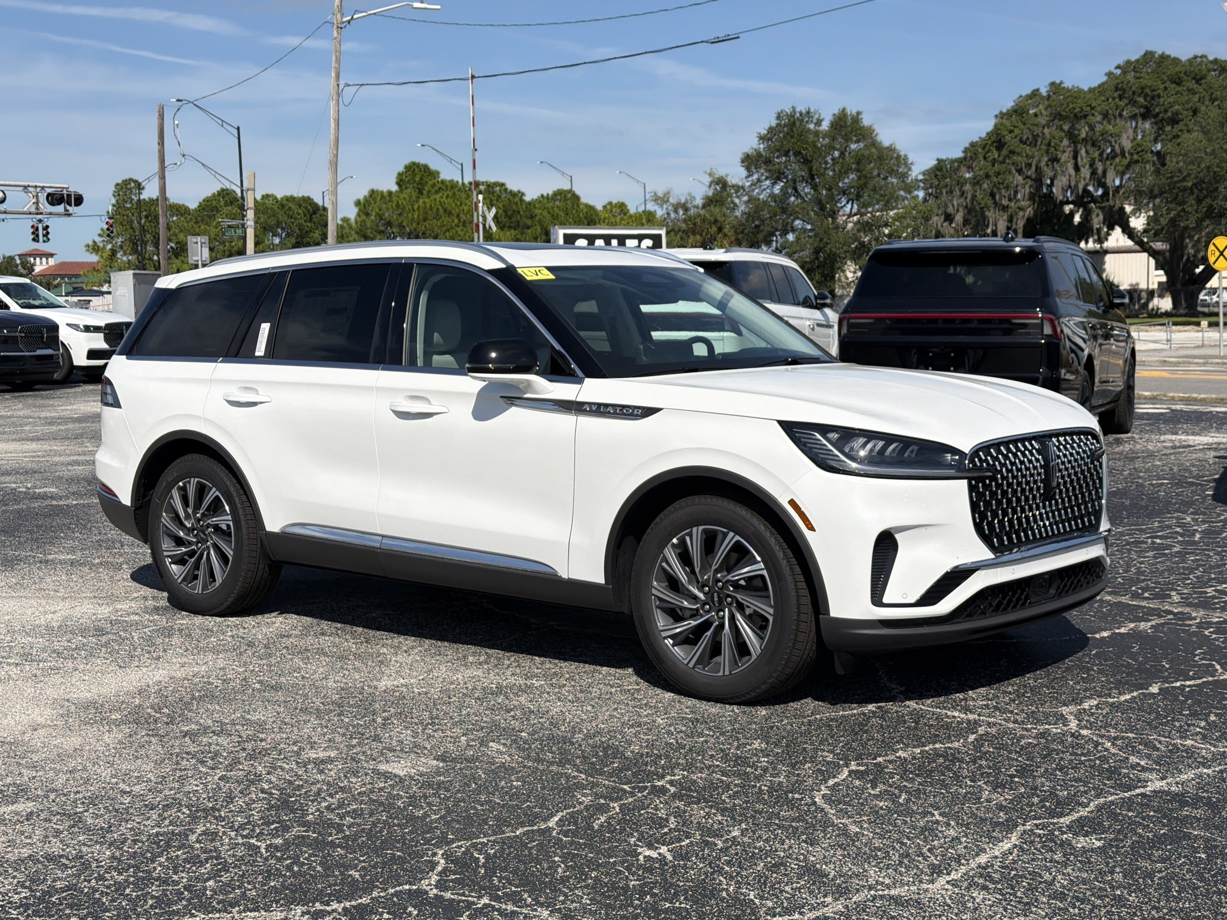 2027 Lincoln Aviator