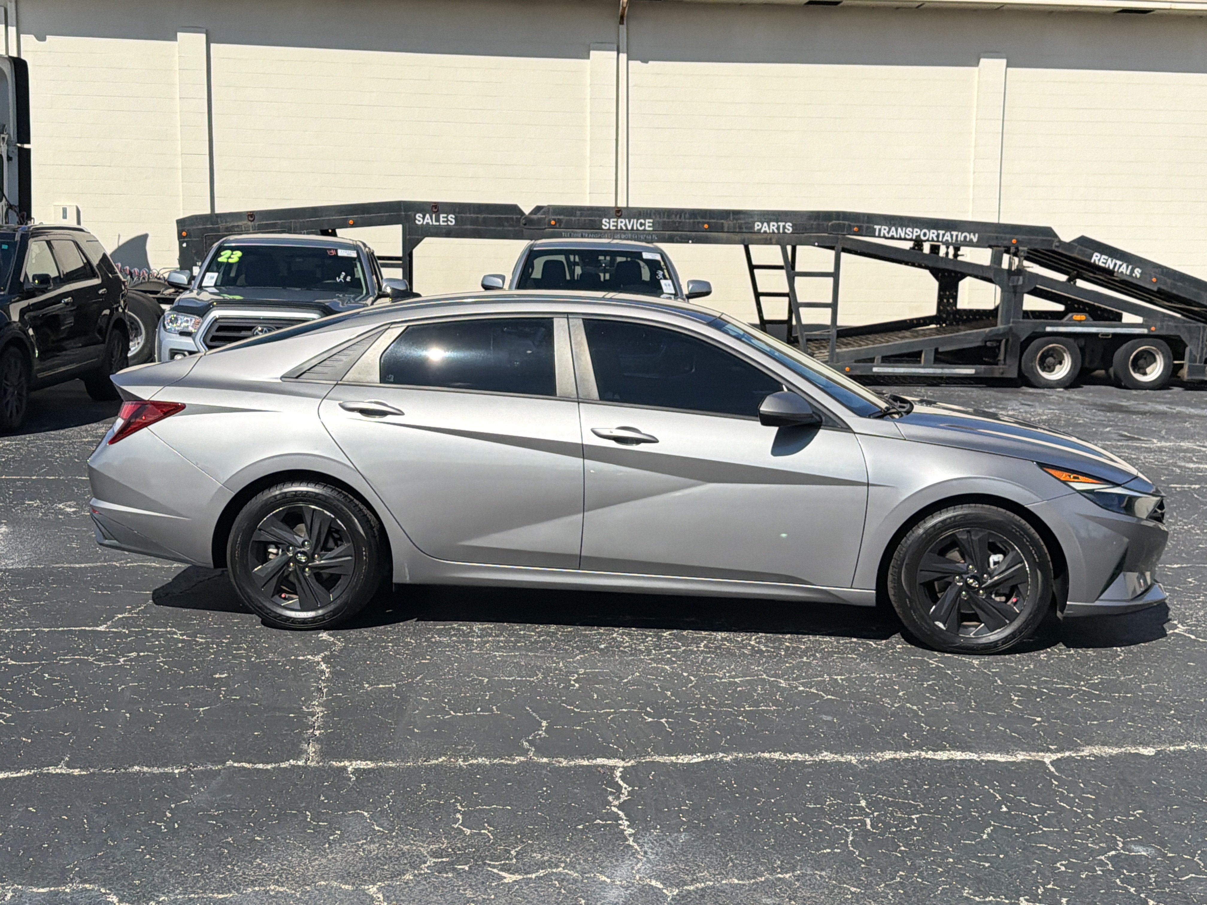 Used 2021 Hyundai Elantra SEL Sedan