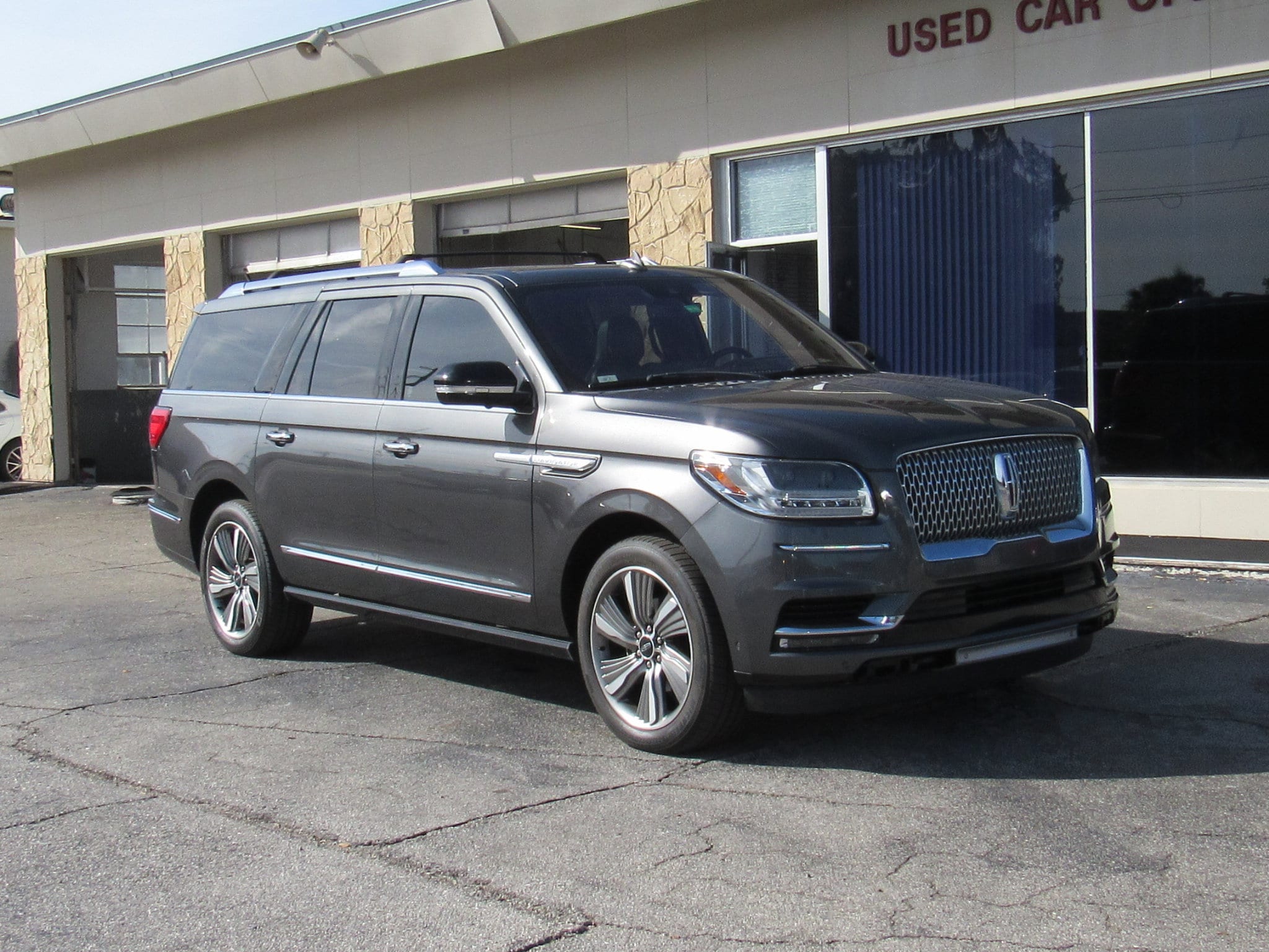 2018 Lincoln Navigator Reserve's photo