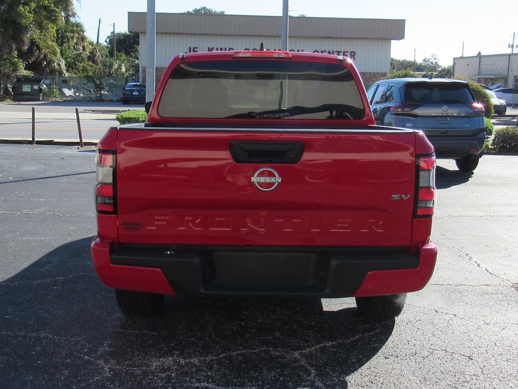 Used 2024 Nissan Frontier SV Crew Cab Short Bed Truck