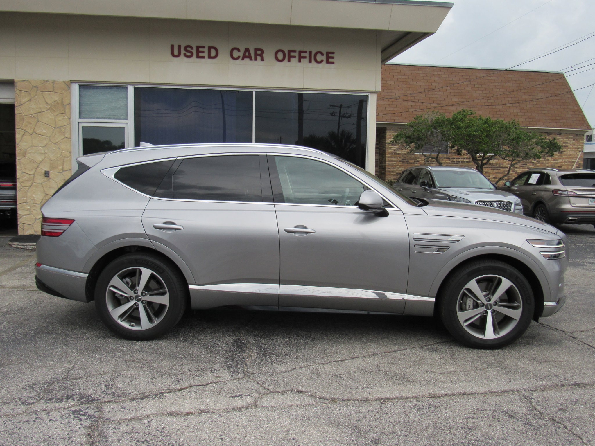 Used 2023 GENESIS GV80 Standard with VIN KMUHBDSB4PU113467 for sale in Lakeland, FL