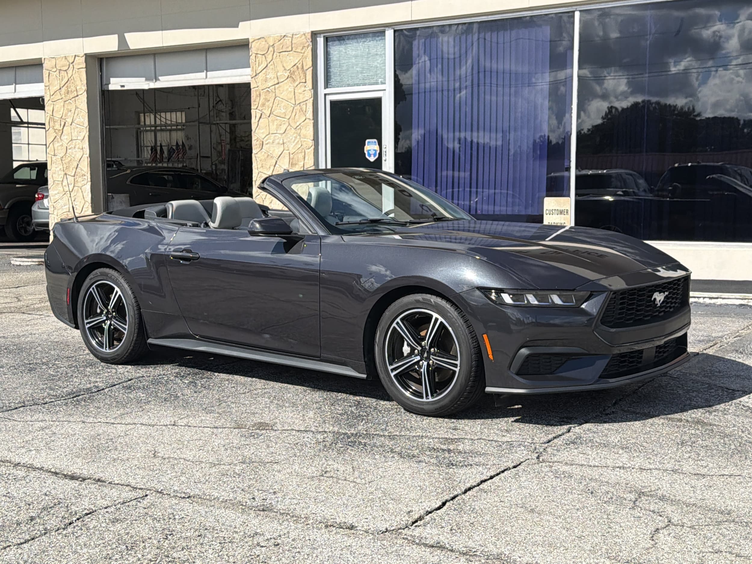2024 Ford Mustang EcoBoost Premium