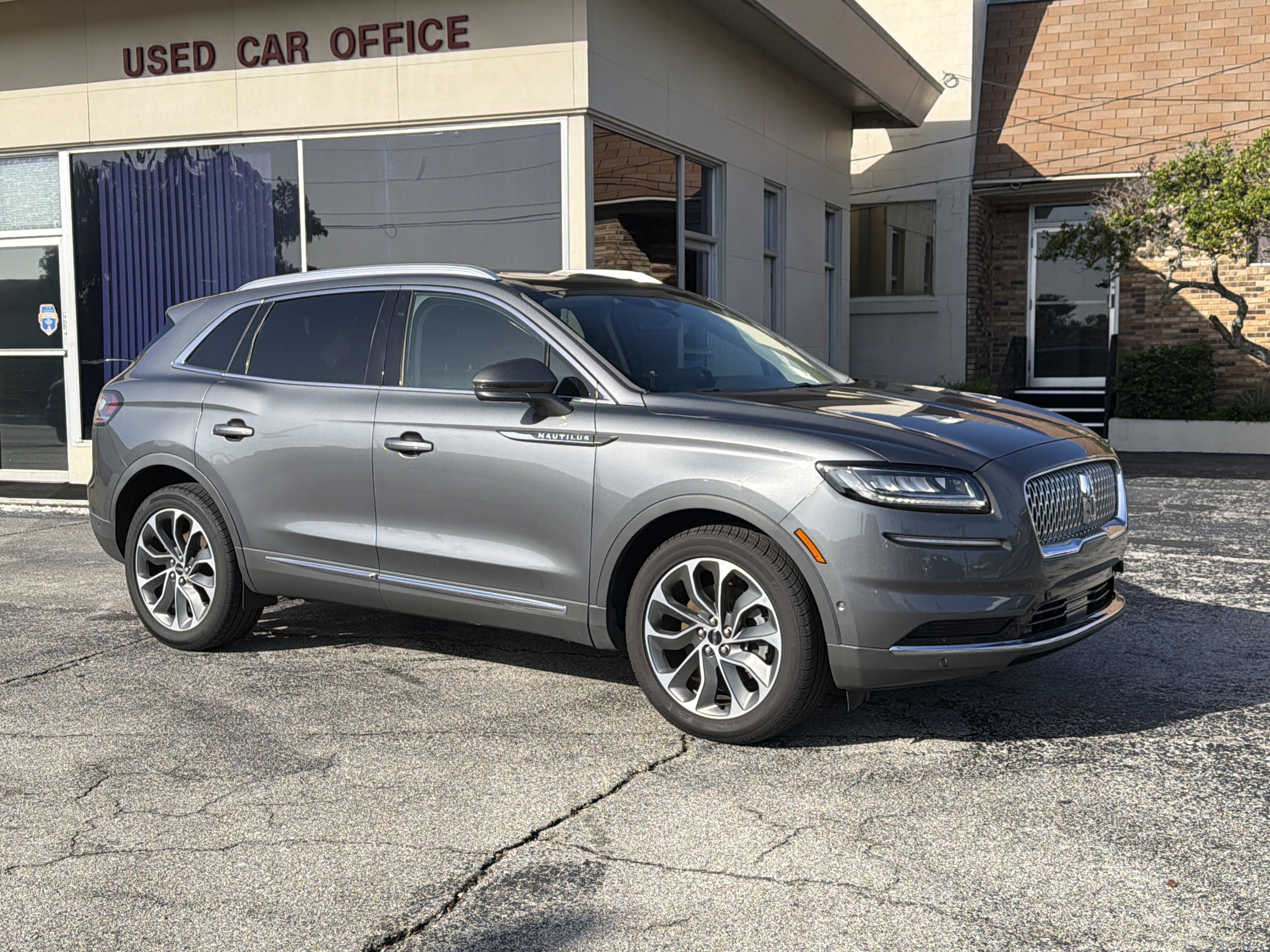 2022 Lincoln Nautilus Reserve SUV