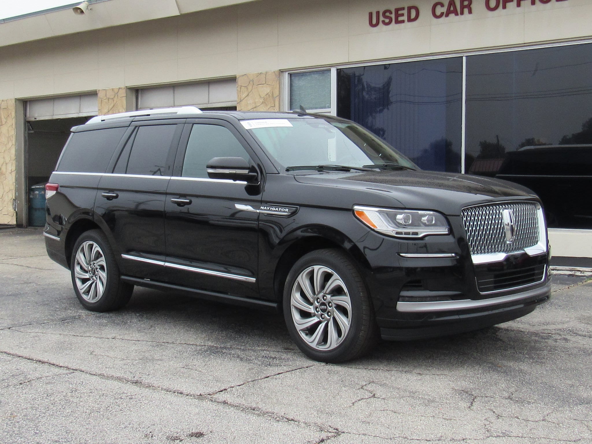 2022 Lincoln Navigator Reserve's photo