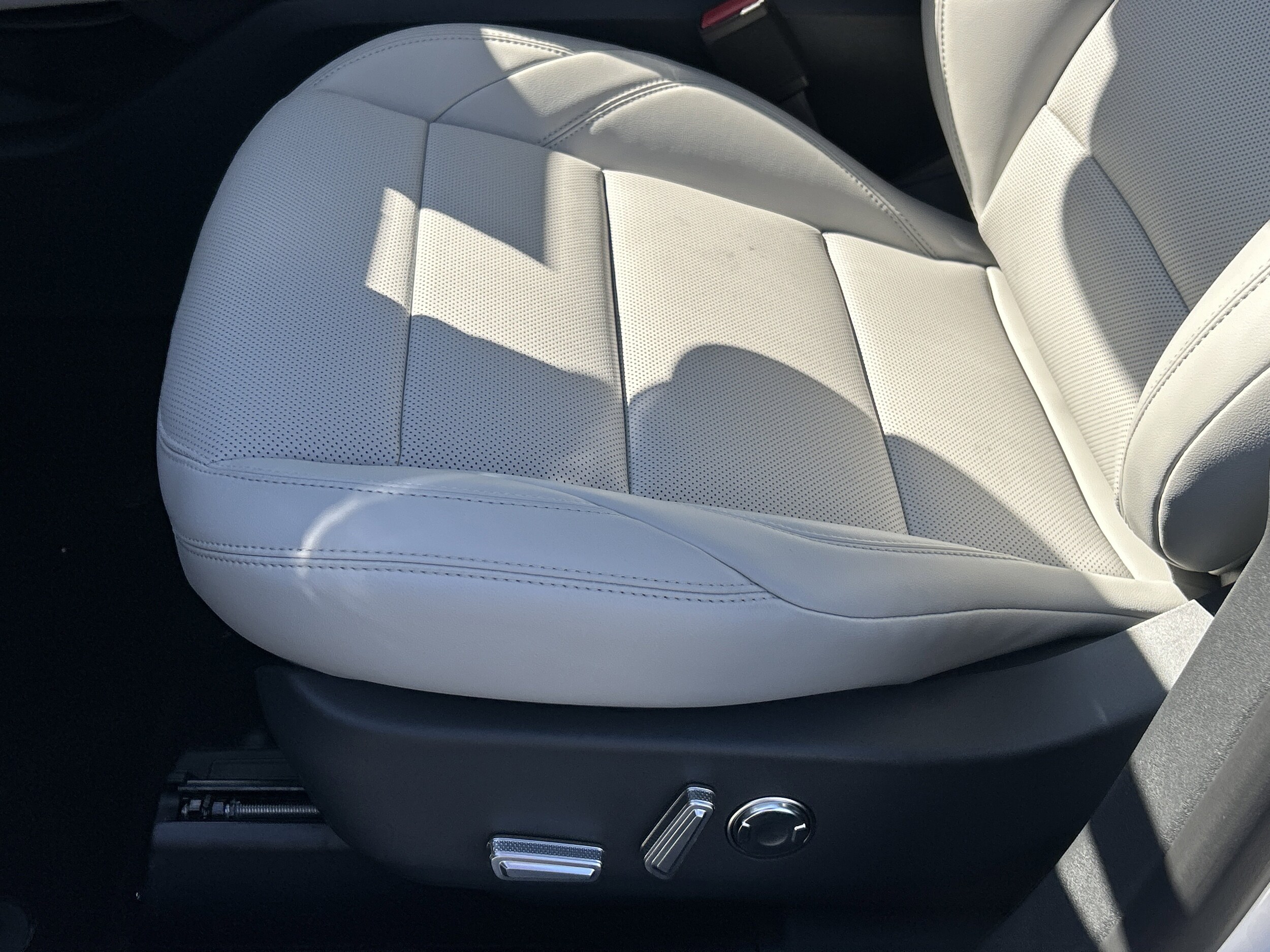2026 Lincoln Nautilus Premiere - Photo 21