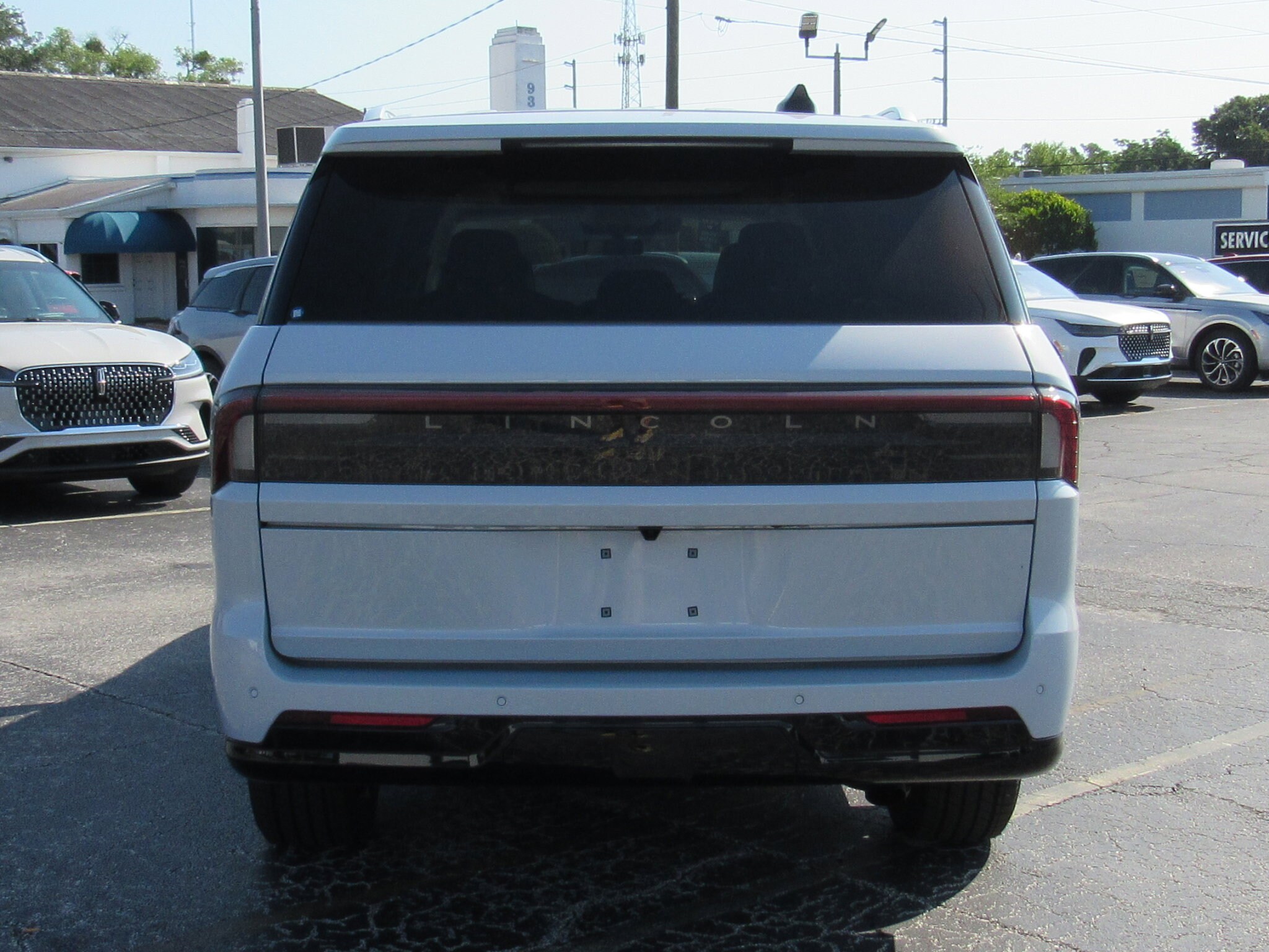 2025 Lincoln Navigator L Reserve photo 4