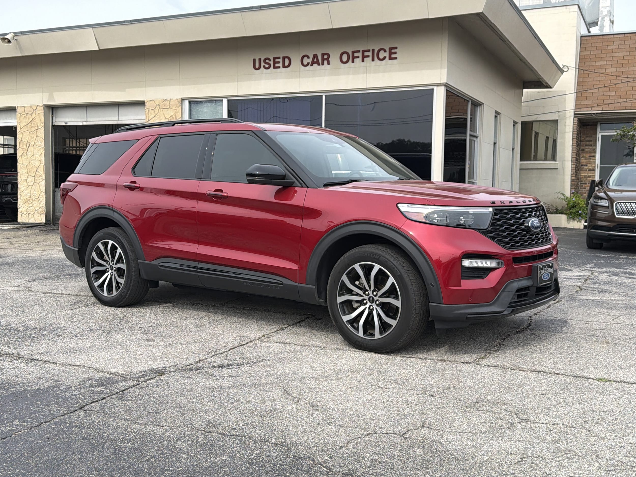 2020 Ford Explorer ST 4WD's photo