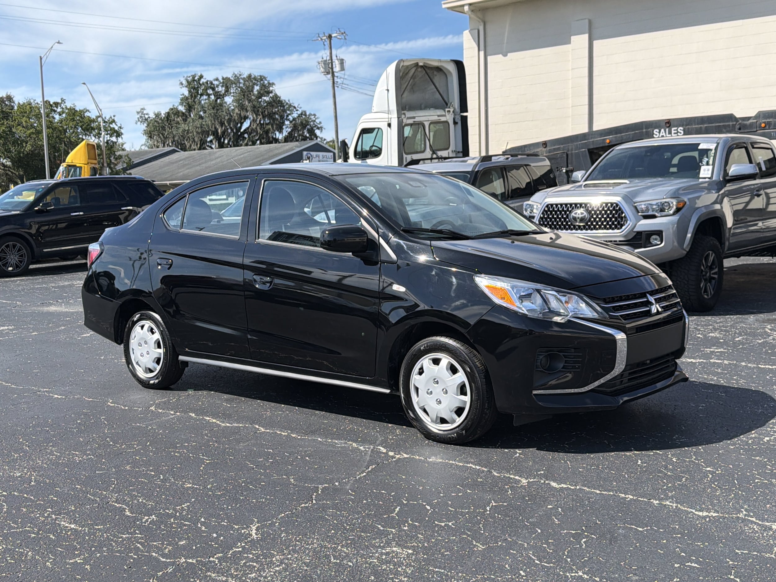 2024 Mitsubishi Mirage G4 ES