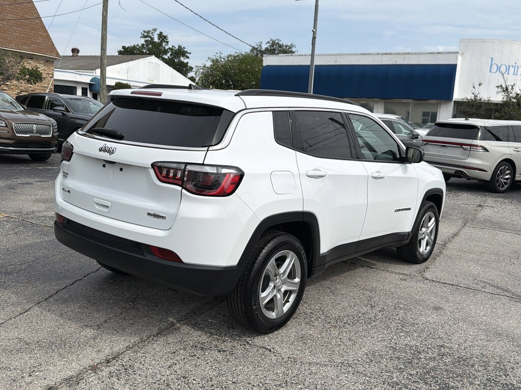 Used 2024 Jeep Compass Latitude SUV
