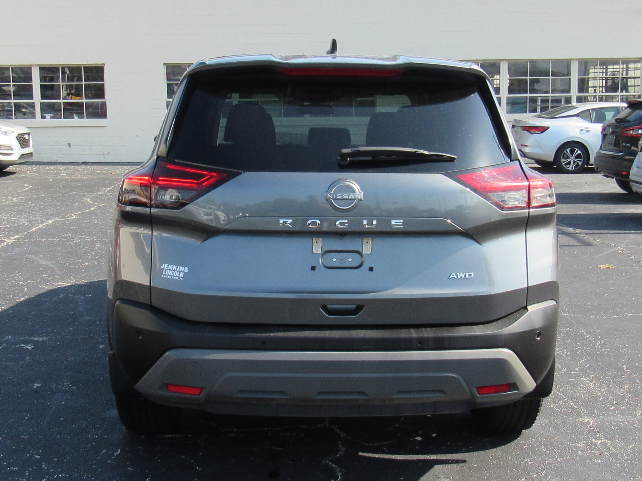 2023 Nissan Rogue S photo 3