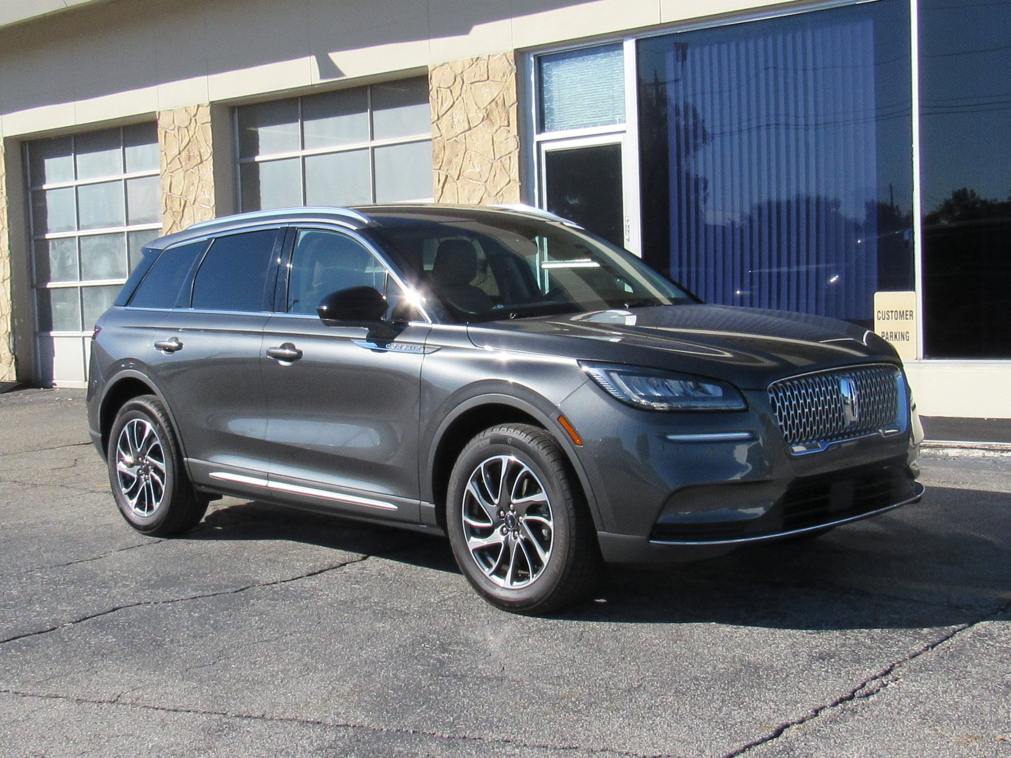 2020 Lincoln Corsair Base