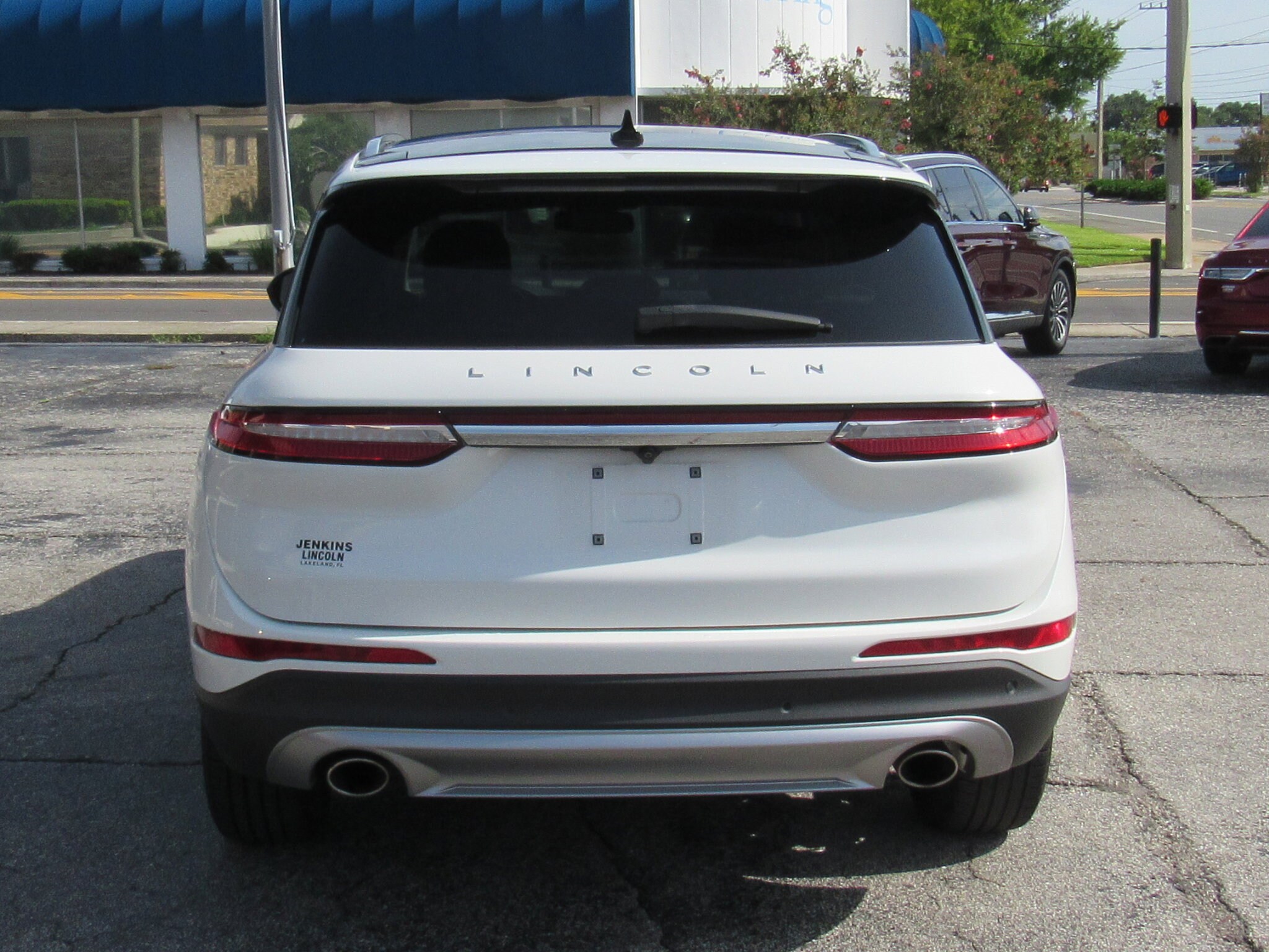 2021 Lincoln Corsair Standard photo 4