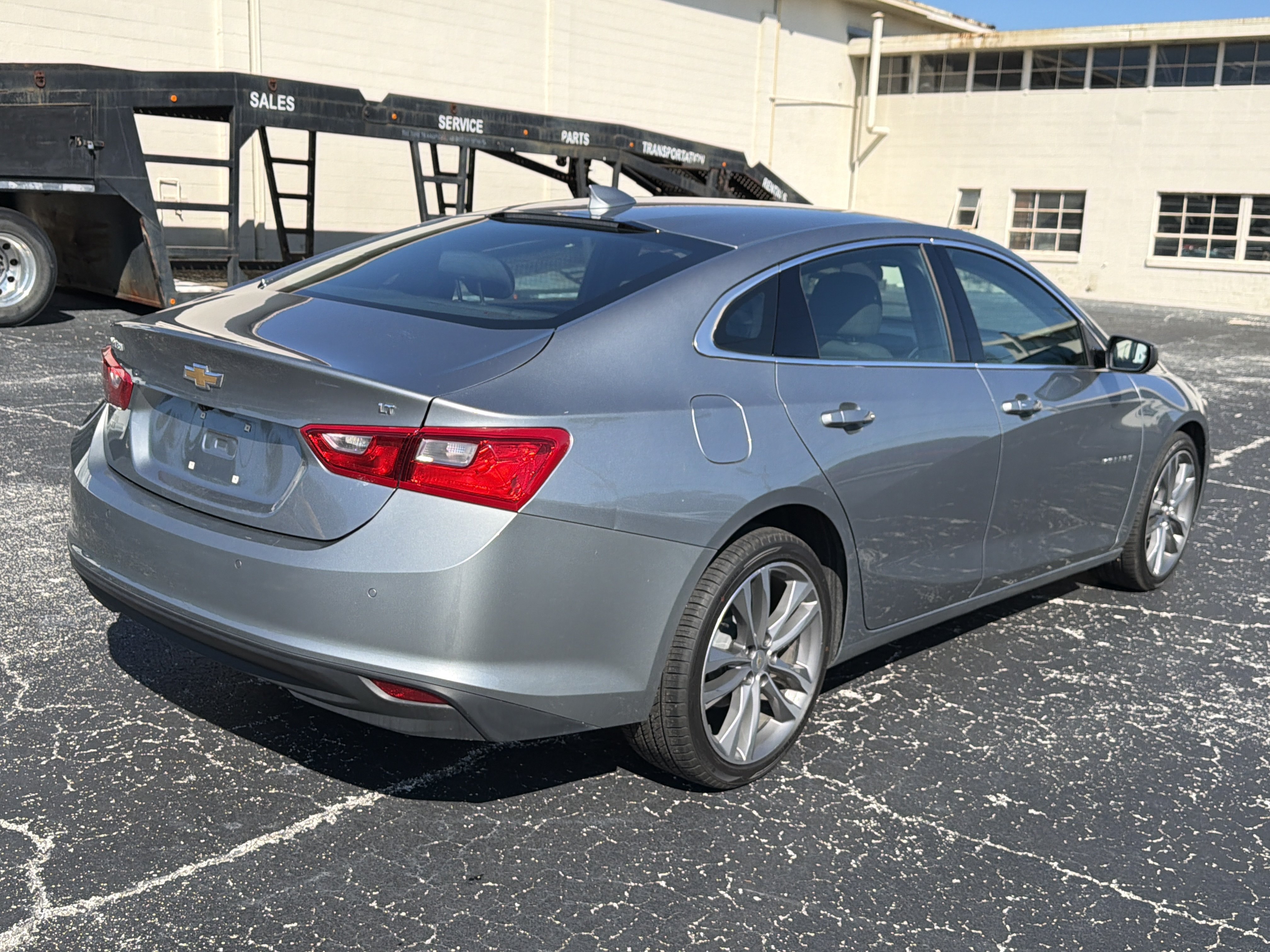 Used 2025 Chevrolet Malibu LT w/1LT Sedan