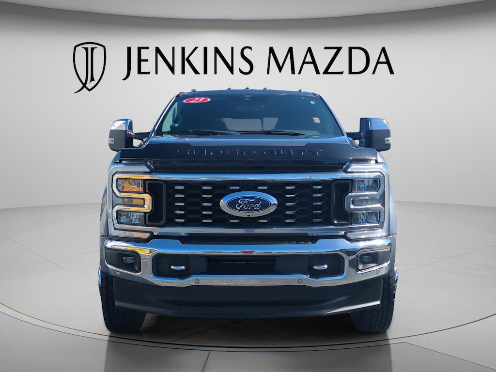 Used 2023 Ford F-450SD Lariat Truck