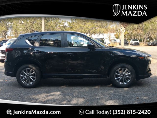 2025 Mazda CX-5 S Preferred package's photo