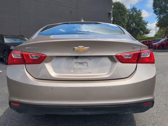 2024 Chevrolet Malibu 1LT photo 4