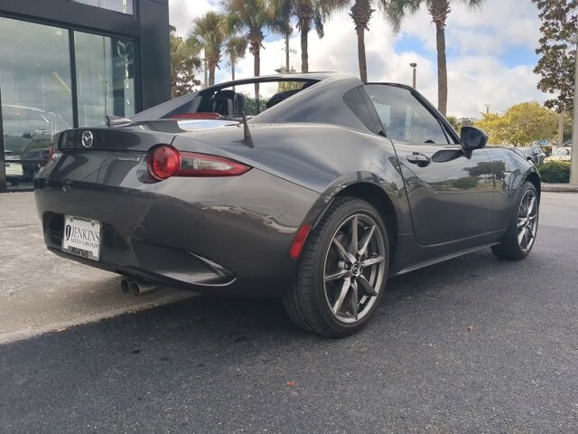 2022 Mazda MX-5 Miata RF Miata Grand Touring photo 3