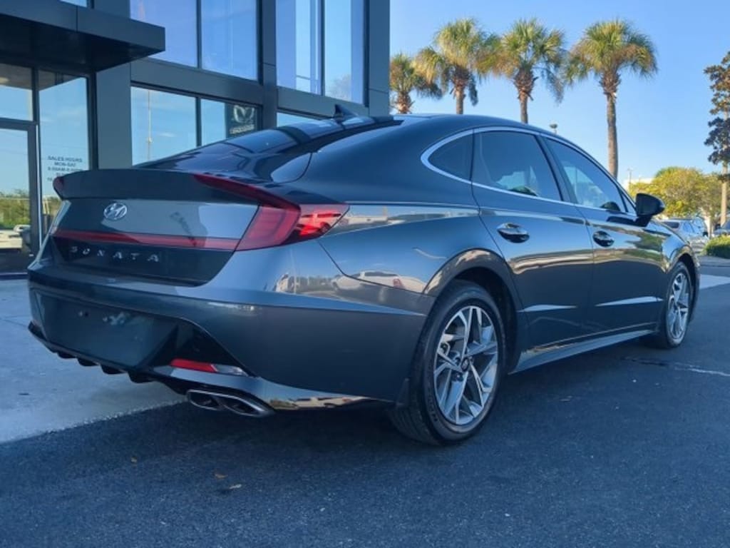 Used 2022 Hyundai Sonata SEL Sedan